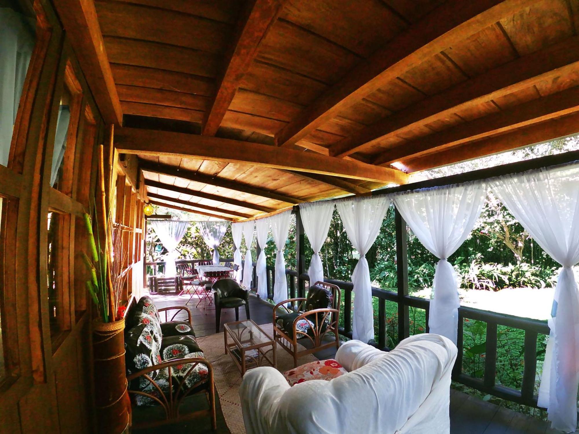 Casa De Piedra Mindo