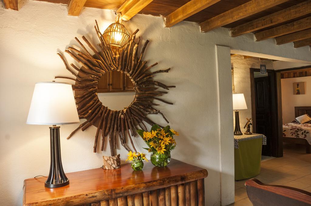 Hostal Casa De Piedra *